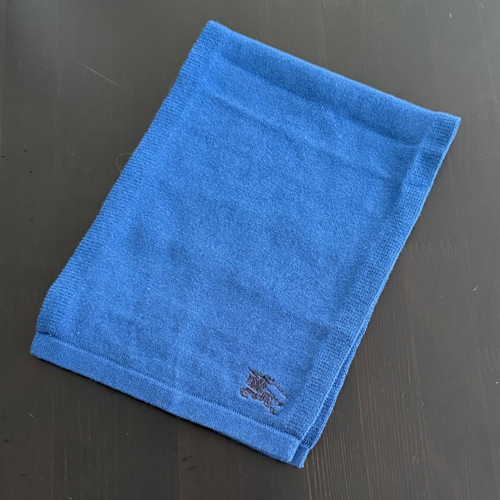 BURBERRY Blue Hat and Scarf with Logo